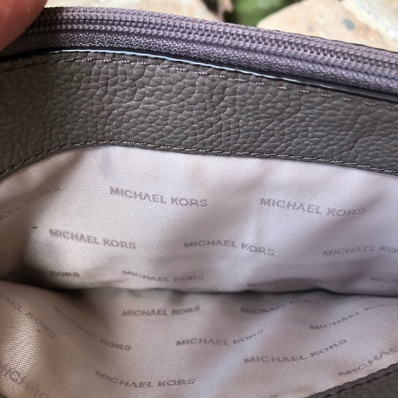 Michael Kors Leather Long Zip Wallet - Picture 5 of 7